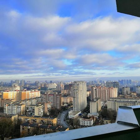 Видовая 25Й Этаж. Новый Дом. Шалимова, Isida. Шулявская, Гарматная, Индустриальный Мост. Космополитан. Большевик. Жд Вокзал. Kiev Bagian luar foto